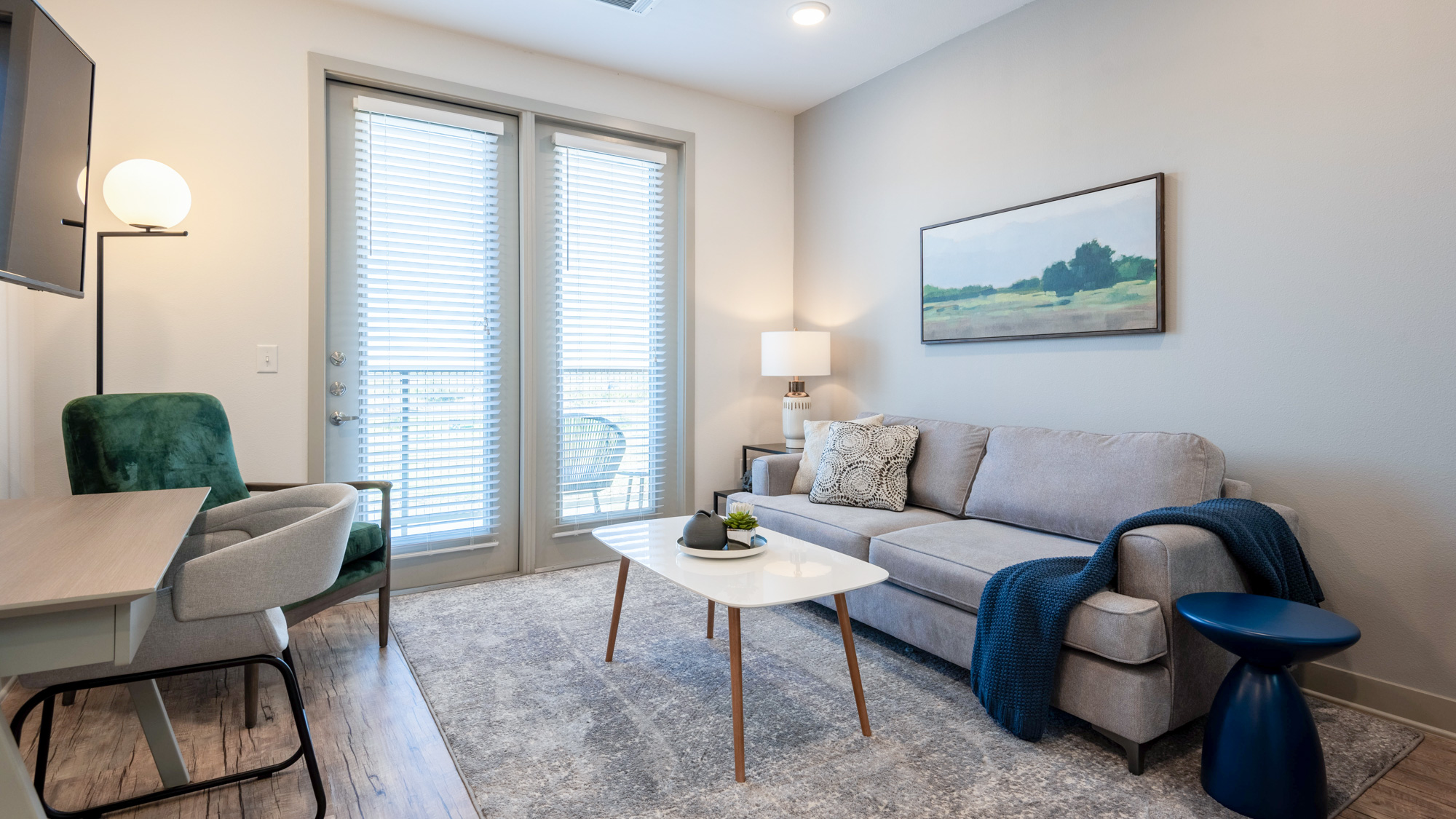 Rent Shelby at Northside 1513 in Fort Worth, TX Landing